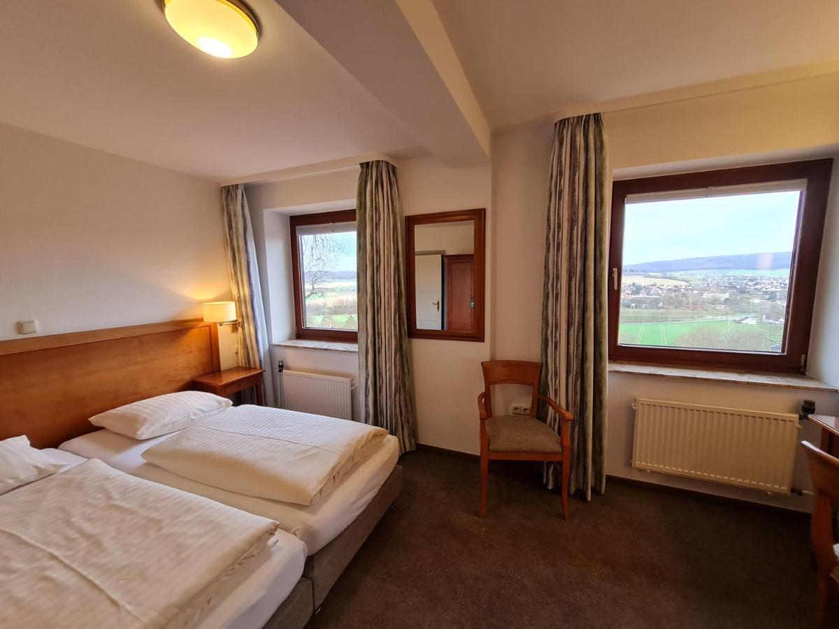 Hotel Waldquelle - Baumhaushotel Aerzen Esterno foto