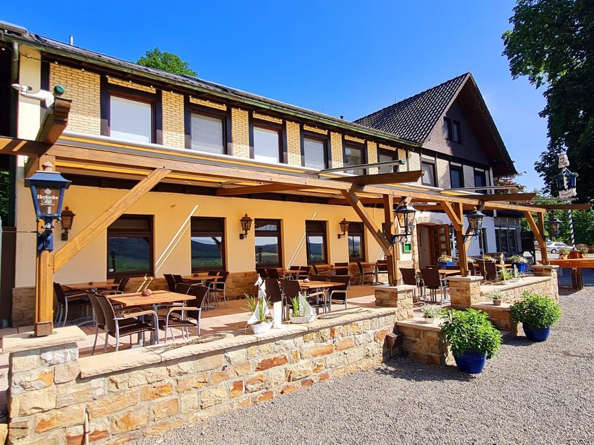 Hotel Waldquelle - Baumhaushotel Aerzen Esterno foto