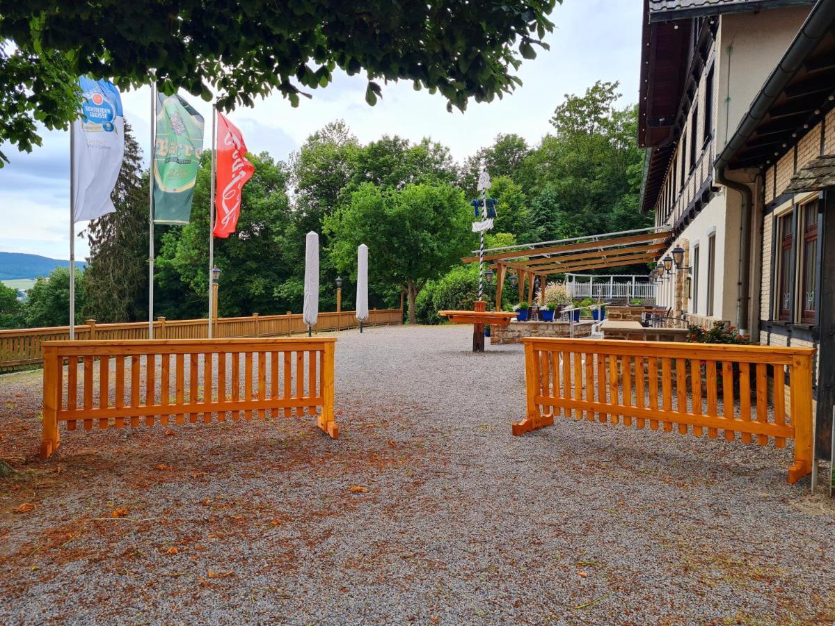 Hotel Waldquelle - Baumhaushotel Aerzen Esterno foto